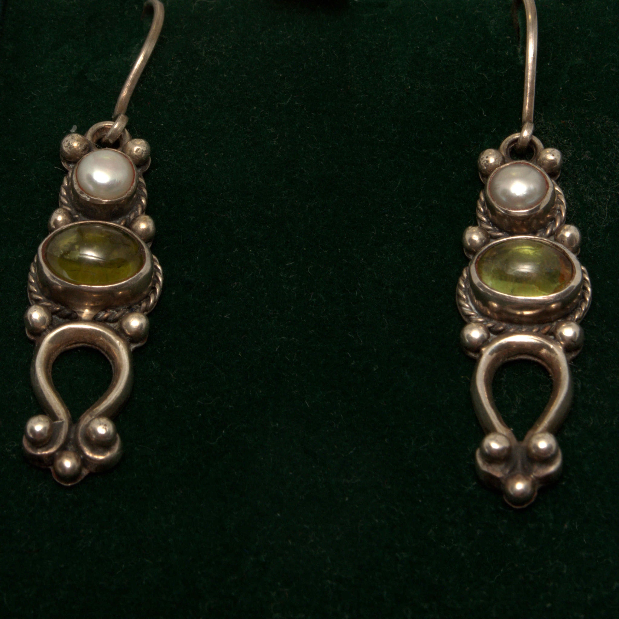 Antique Edwardian Peridot Pearl Drop Earrings 9ct Gold – Laurelle Antique  Jewellery
